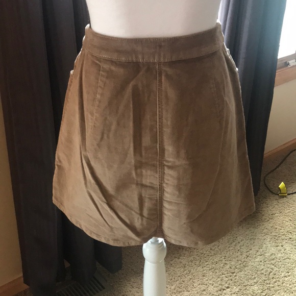 NWT! Corduroy Express Buffon down skirt! - Picture 4 of 5